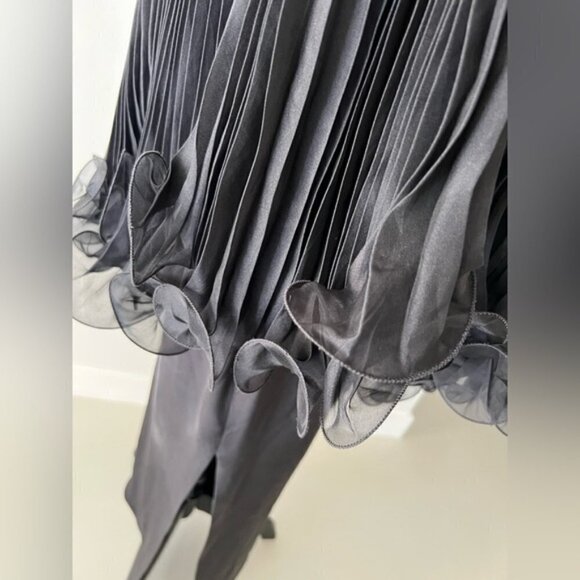 Marchesa Black Silk Gown - Picture 13 of 15